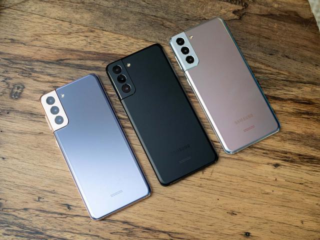 Samsung Develops New Fast Charging Technology for its Wearable Line 